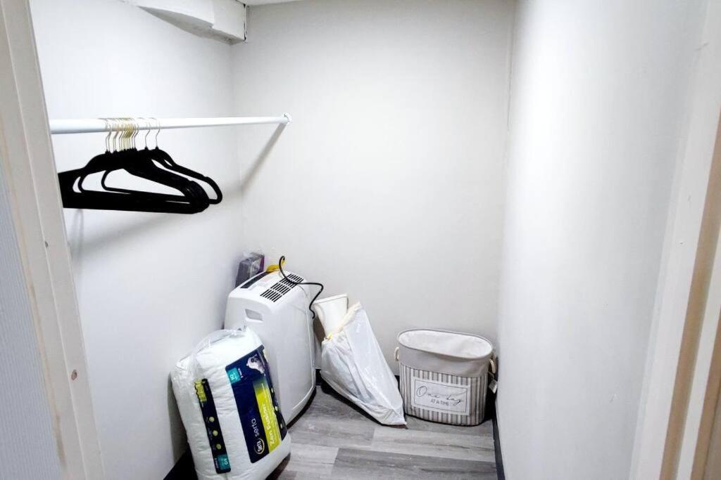Spacious Suite Close To Downtown Indy/ King Bed Indianapolis Eksteriør bilde