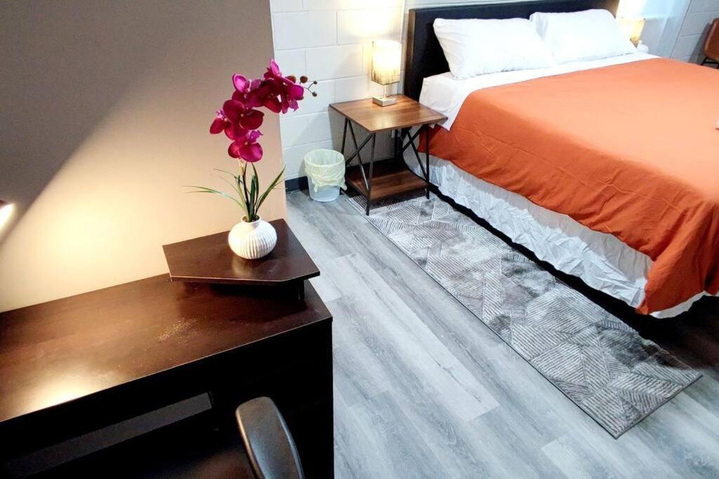 Spacious Suite Close To Downtown Indy/ King Bed Indianapolis Eksteriør bilde