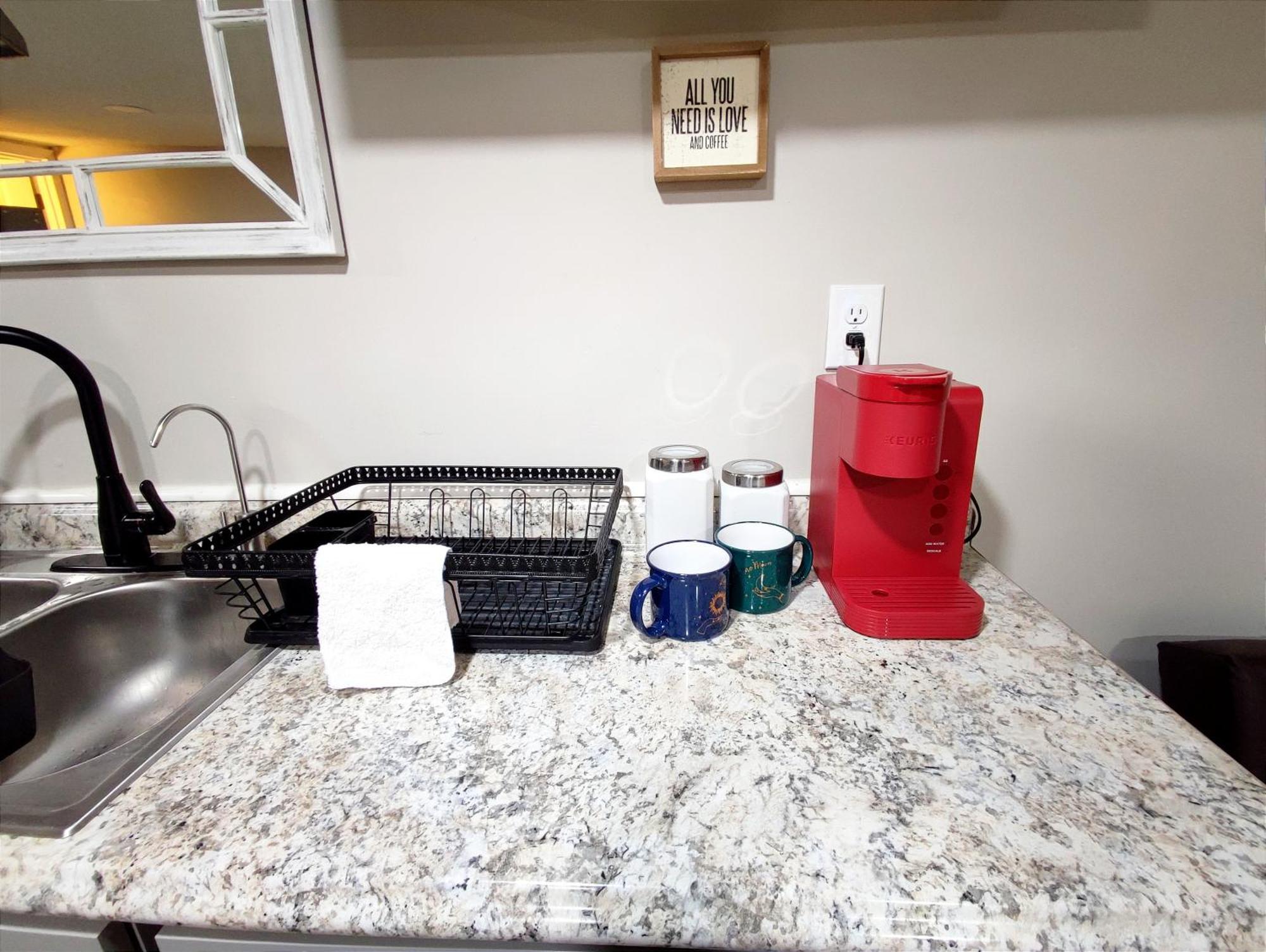 Spacious Suite Close To Downtown Indy/ King Bed Indianapolis Eksteriør bilde